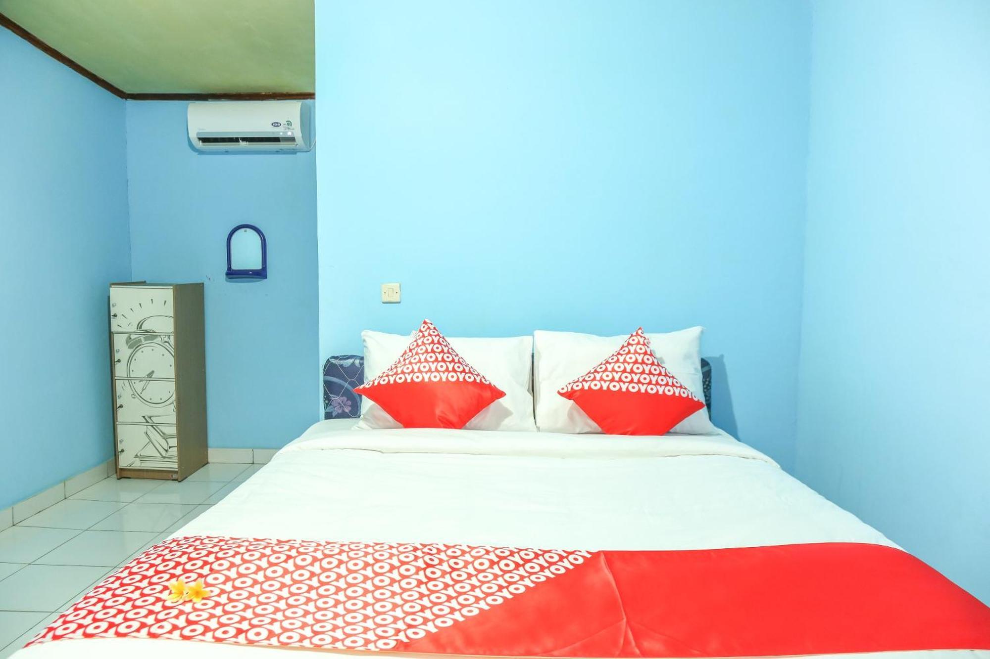 Oyo 1662 Zury Homestay Kuta  외부 사진