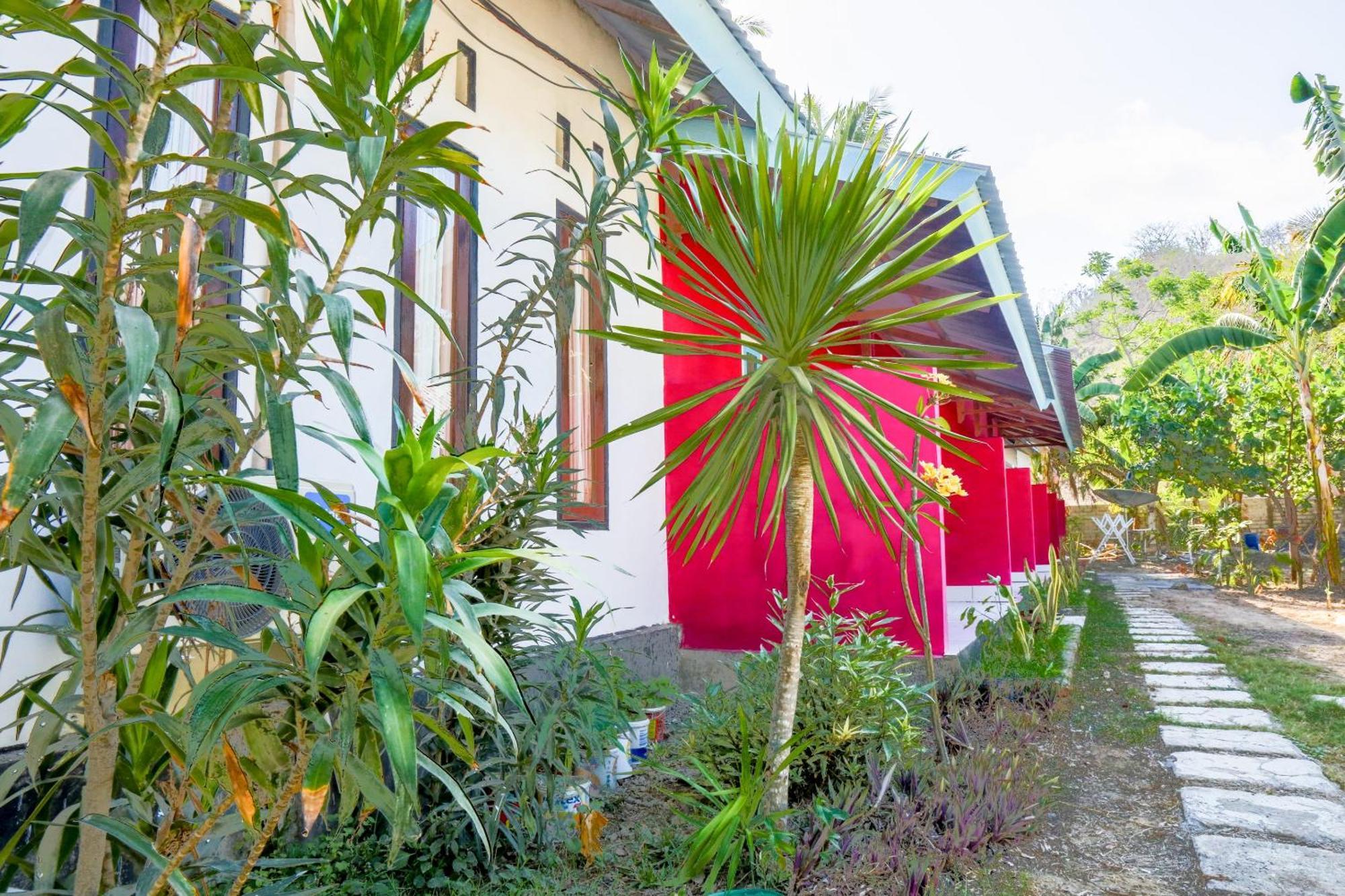Oyo 1662 Zury Homestay Kuta  외부 사진